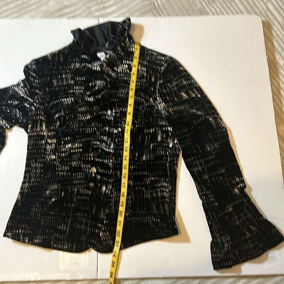 Armani collezioni women’s button front velvet blazer size 10 - Picture 11 of 11